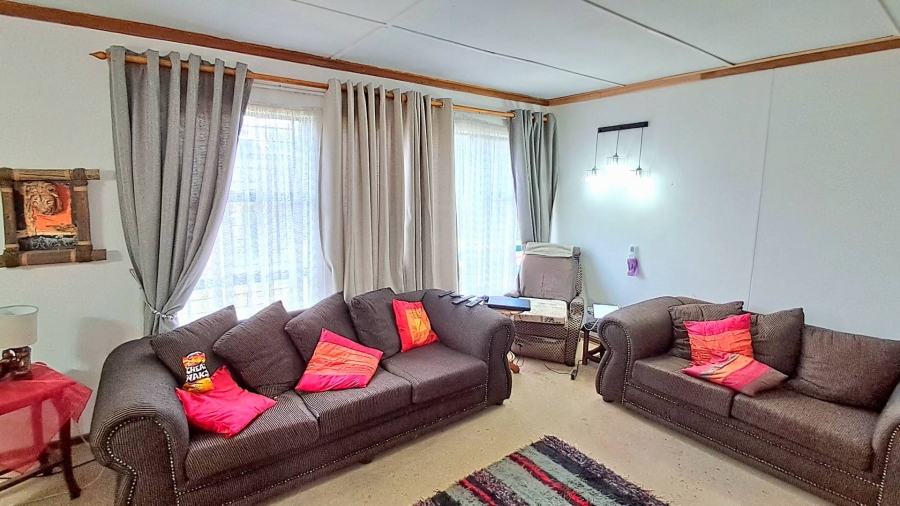 4 Bedroom Property for Sale in Universitas Free State